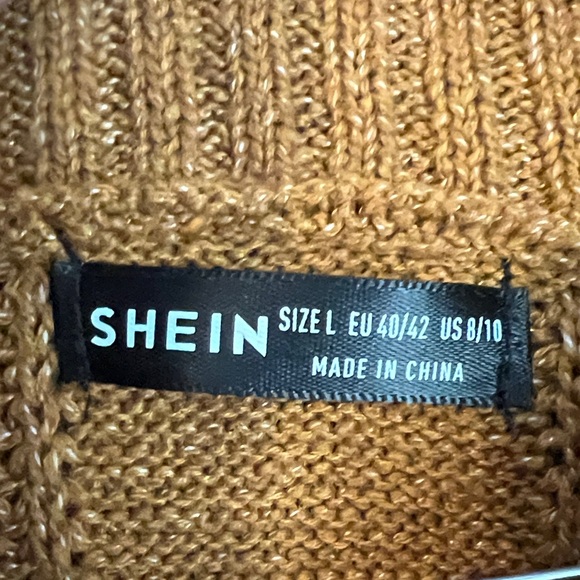 SHEIN Rust Cable Knit‎ Poncho with Fringe - Picture 2 of 8